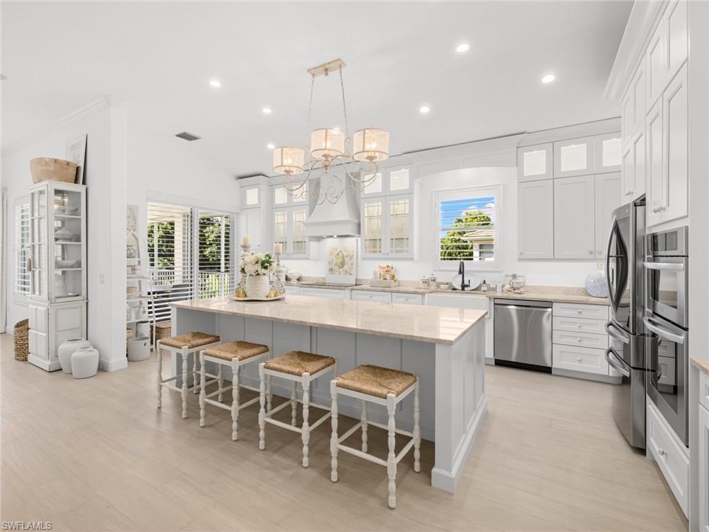 THE ENCLAVE - Residential