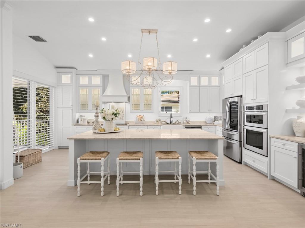 THE ENCLAVE - Residential