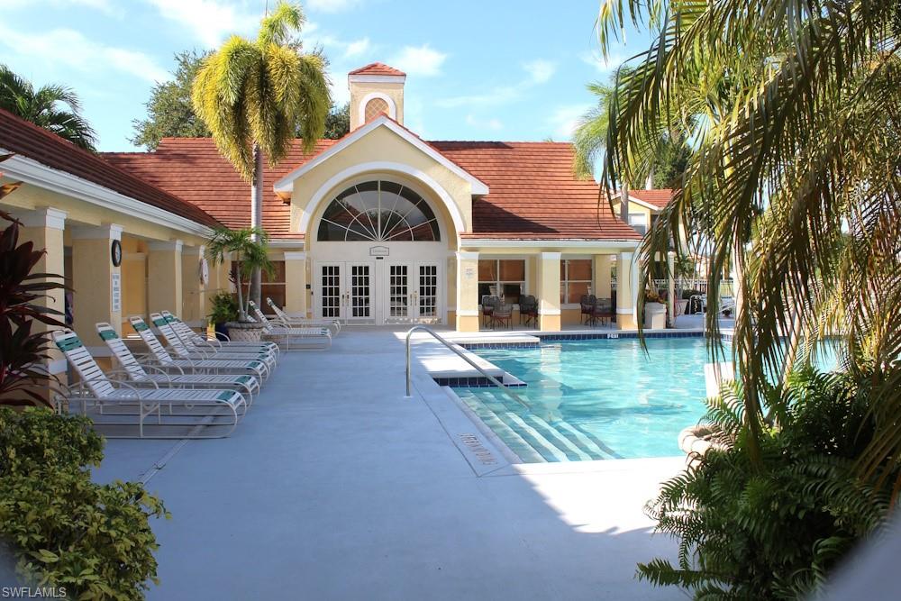 VENETIAN PALMS - Residential Lease