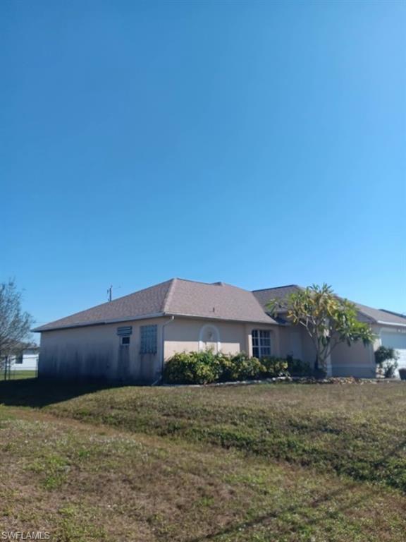 CAPE CORAL - Residential