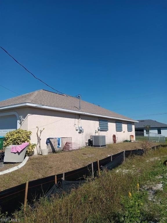 CAPE CORAL - Residential