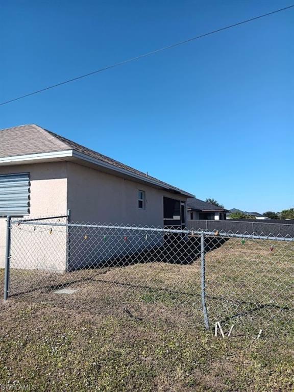 CAPE CORAL - Residential
