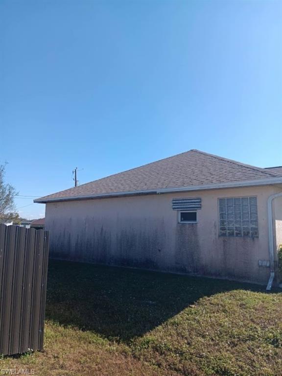 CAPE CORAL - Residential