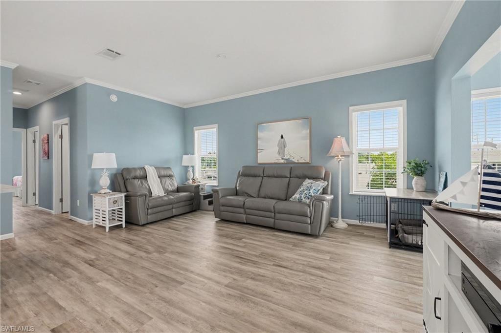 BAYSIDE ESTATES - Residential