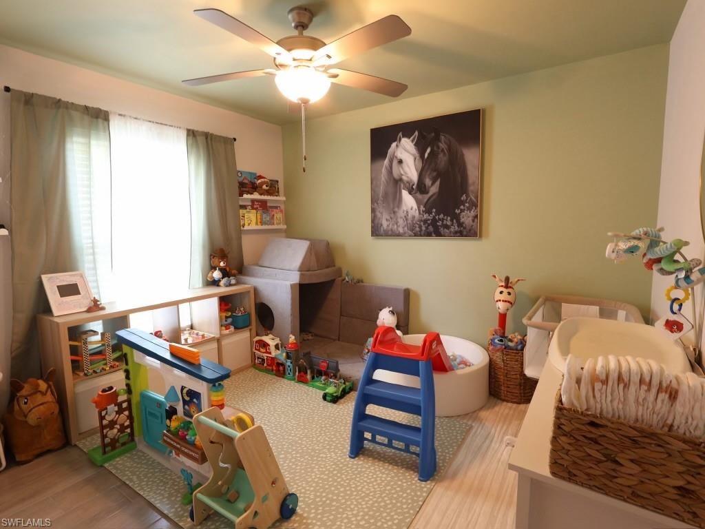 FORT MYERS - Residential Income