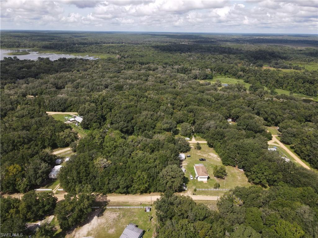 ACREAGE - Land