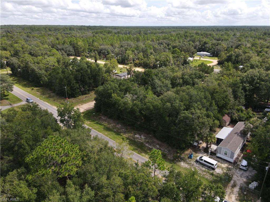 ACREAGE - Land