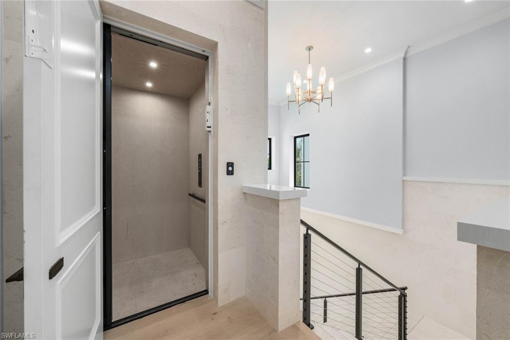 BRIGHT WATER - Residential
