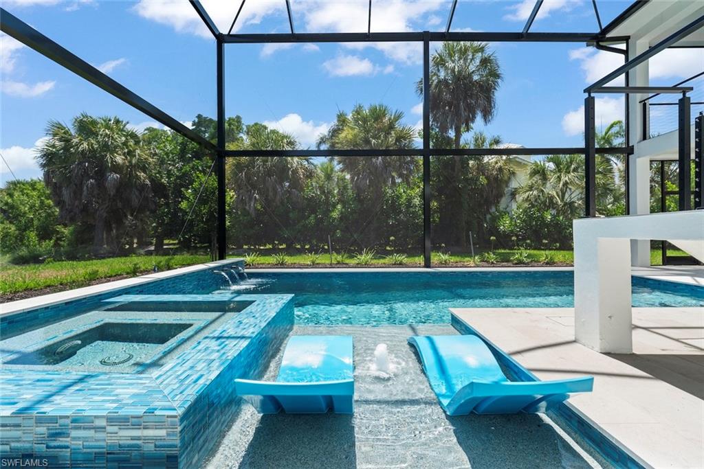 BRIGHT WATER - Residential