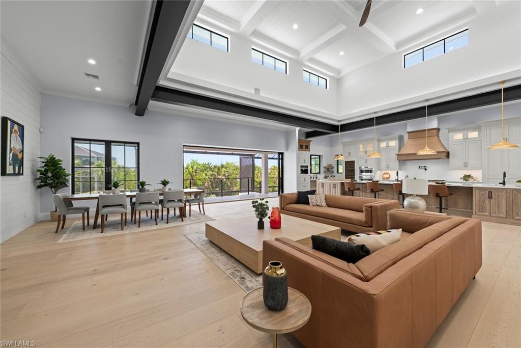 BRIGHT WATER - Residential
