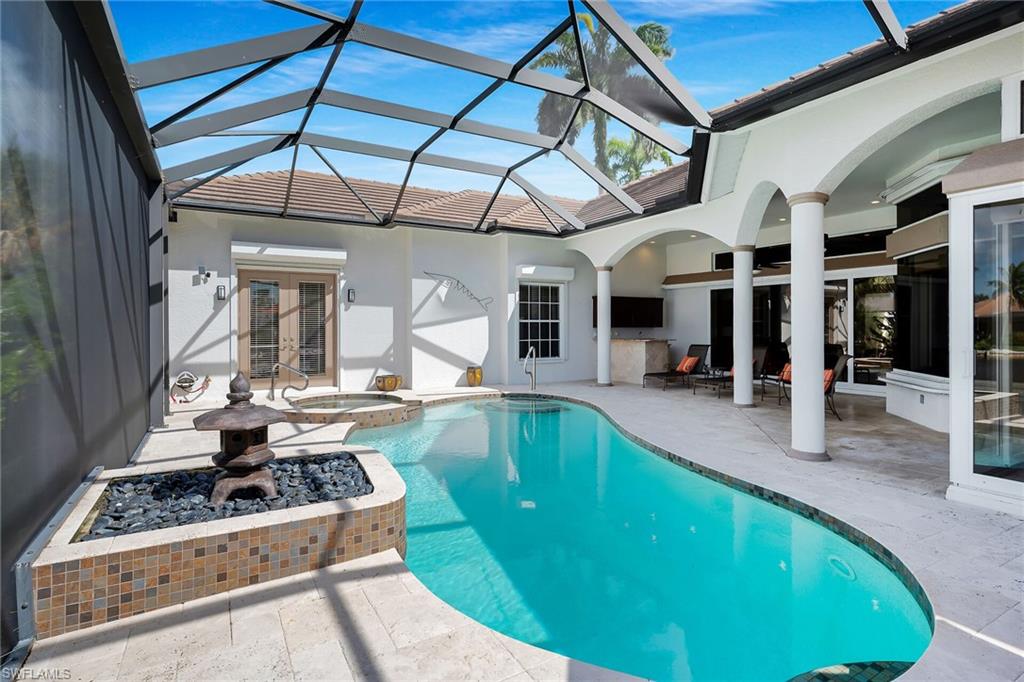 MARCO BEACH - Residential