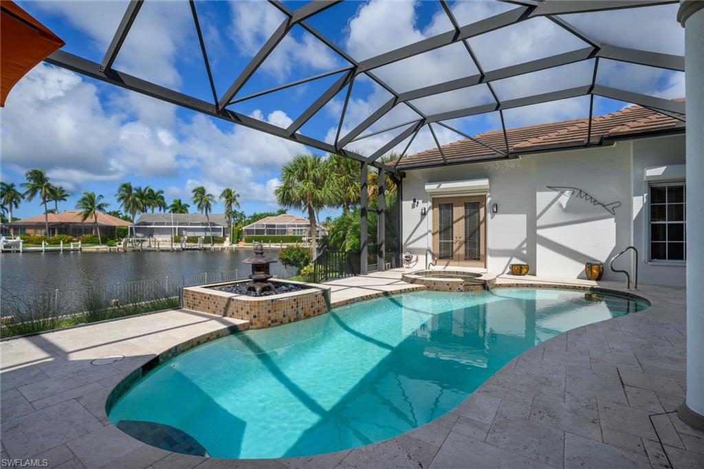 MARCO BEACH - Residential