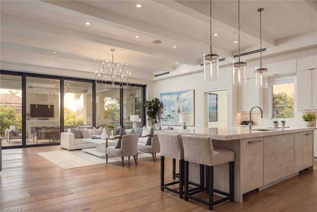 MARCO ISLAND - Residential