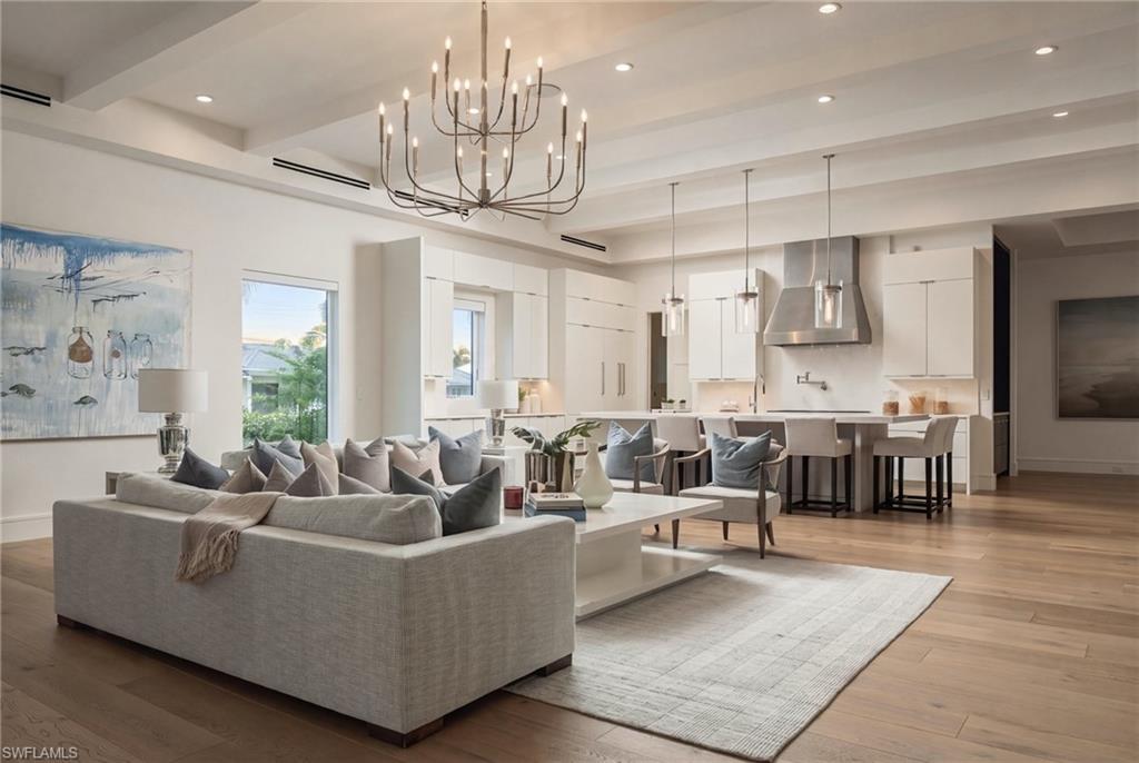 MARCO ISLAND - Residential