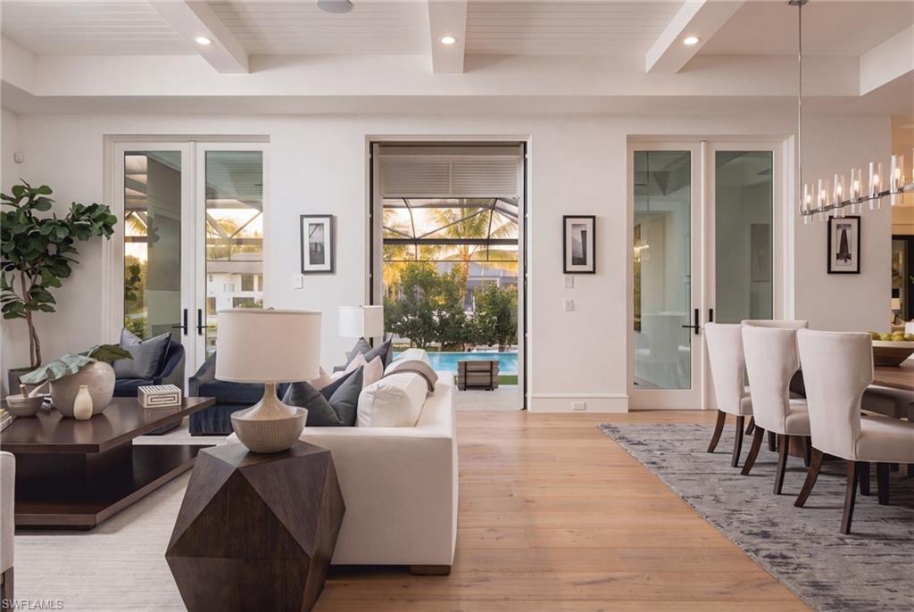 MARCO ISLAND - Residential