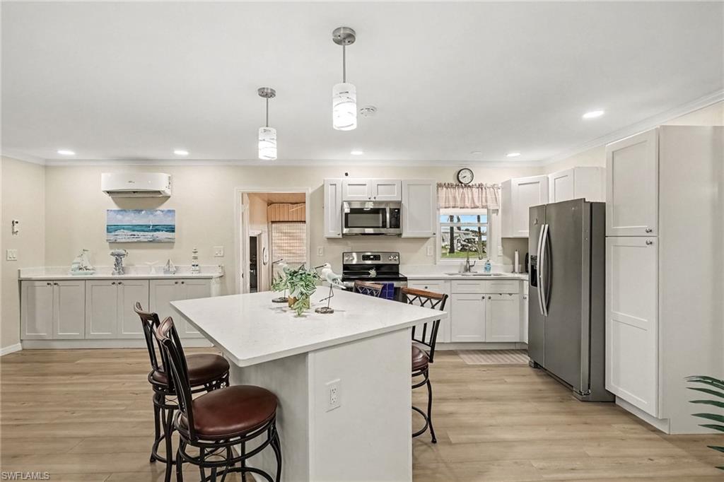 BAYSIDE ESTATES - Residential