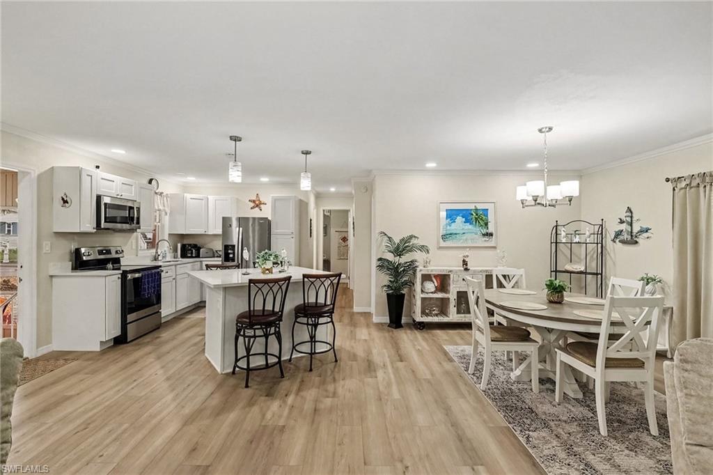 BAYSIDE ESTATES - Residential