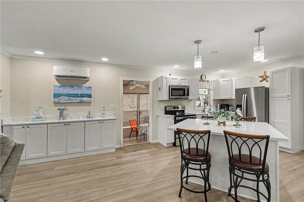 BAYSIDE ESTATES - Residential