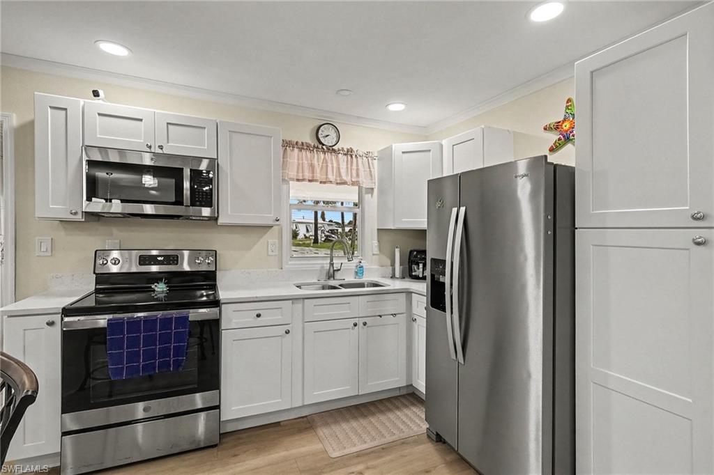 BAYSIDE ESTATES - Residential