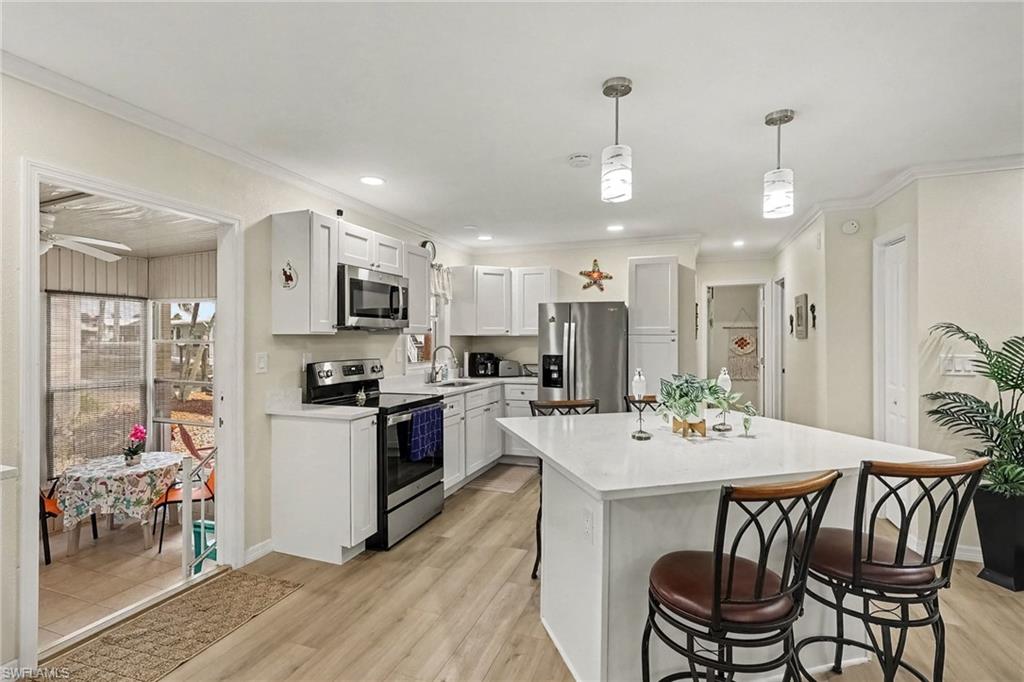 BAYSIDE ESTATES - Residential
