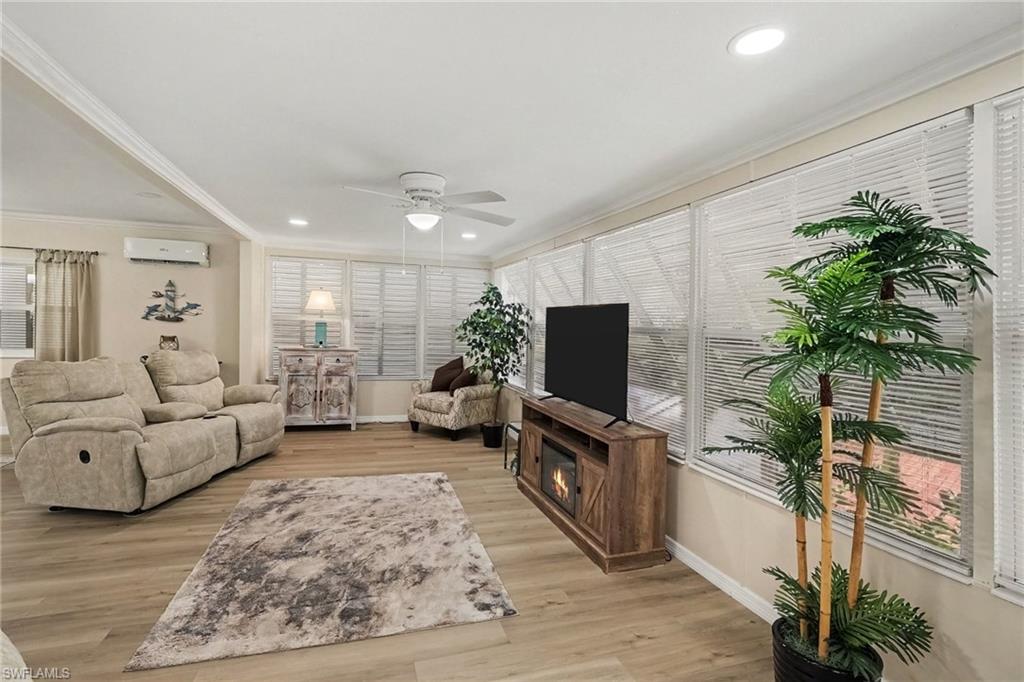 BAYSIDE ESTATES - Residential