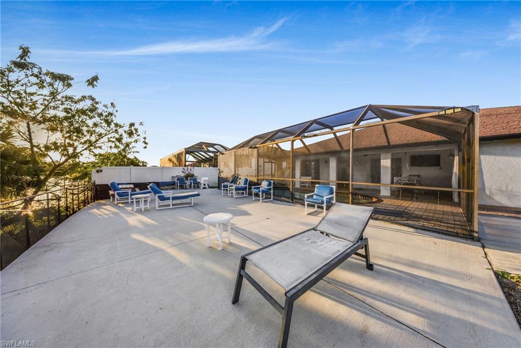GOLDEN GATE CITY - Residential