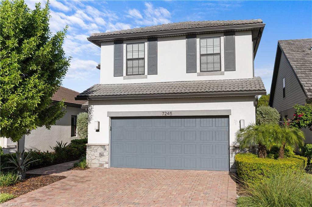 AVERY SQUARE - Residential Lease