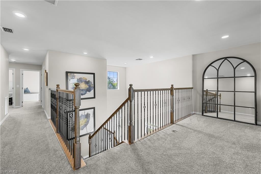 AVERY SQUARE - Residential Lease