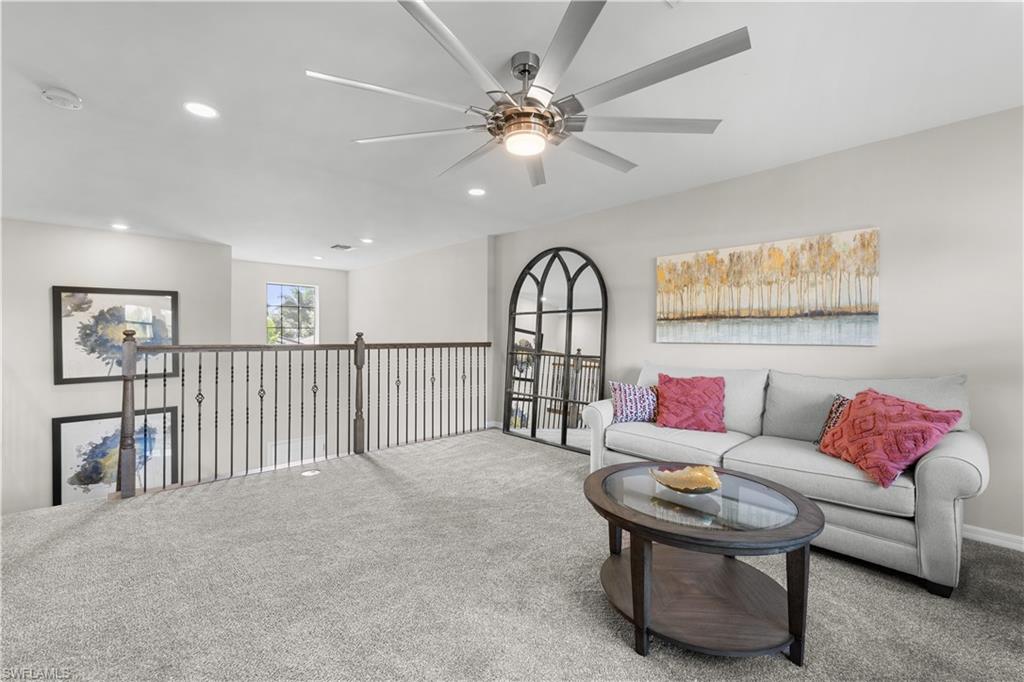 AVERY SQUARE - Residential Lease