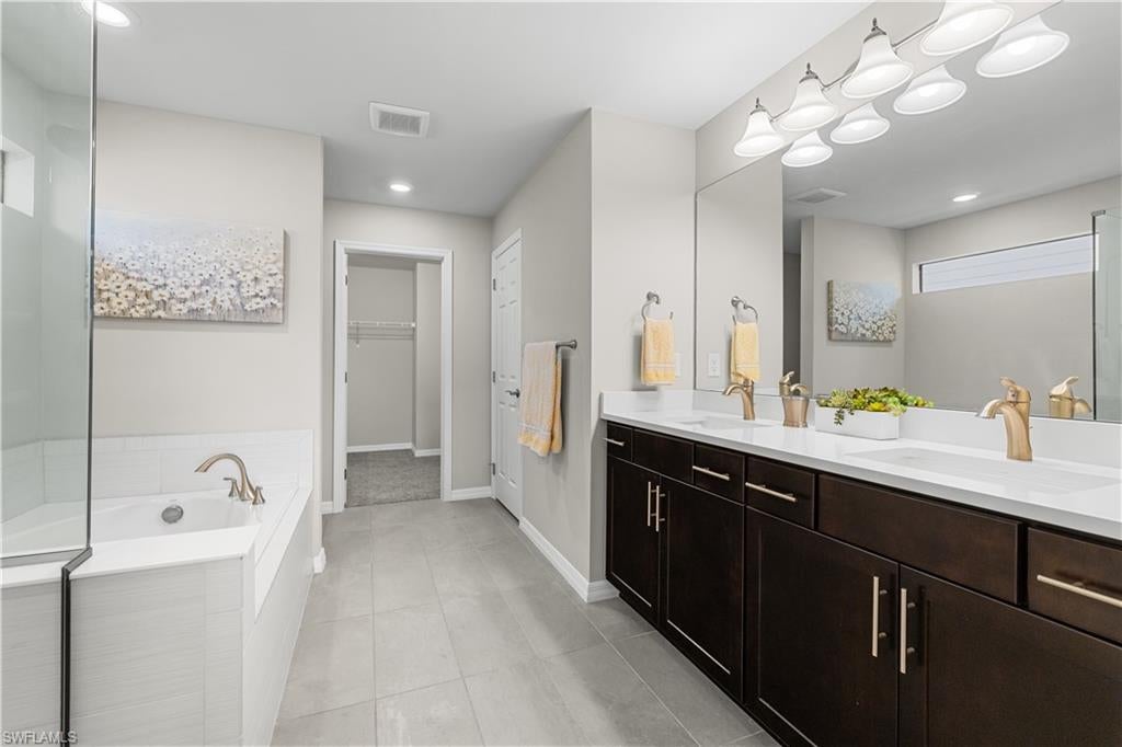 AVERY SQUARE - Residential Lease