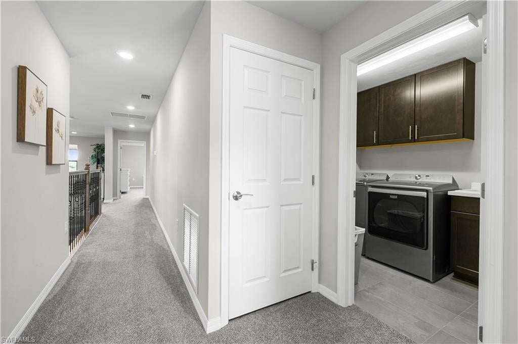 AVERY SQUARE - Residential Lease