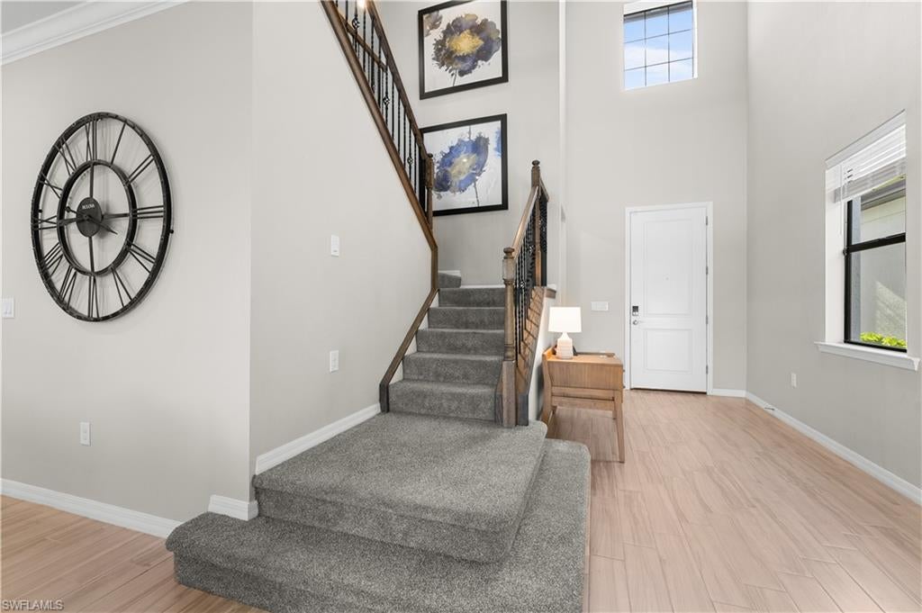 AVERY SQUARE - Residential Lease