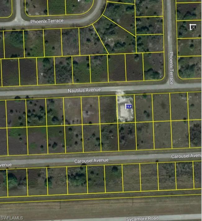 Looking for the perfect piece of land to build your future or invest in? This could be the opportunity you’ve been waiting for! 10,019 SF Enjoy the potential this property offers for future development or long-term investment. Conveniently located near nearby amenities, with an opportunity to make this property your own.
* Do not miss it*