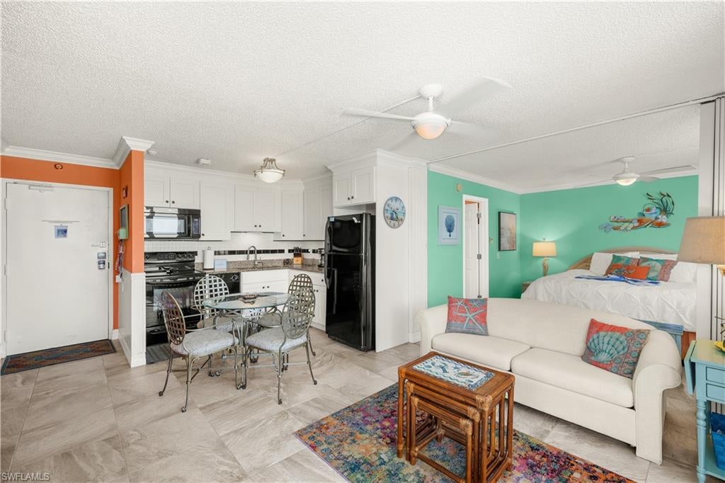 ESTERO BEACH AND TENNIS CLUB - Residential