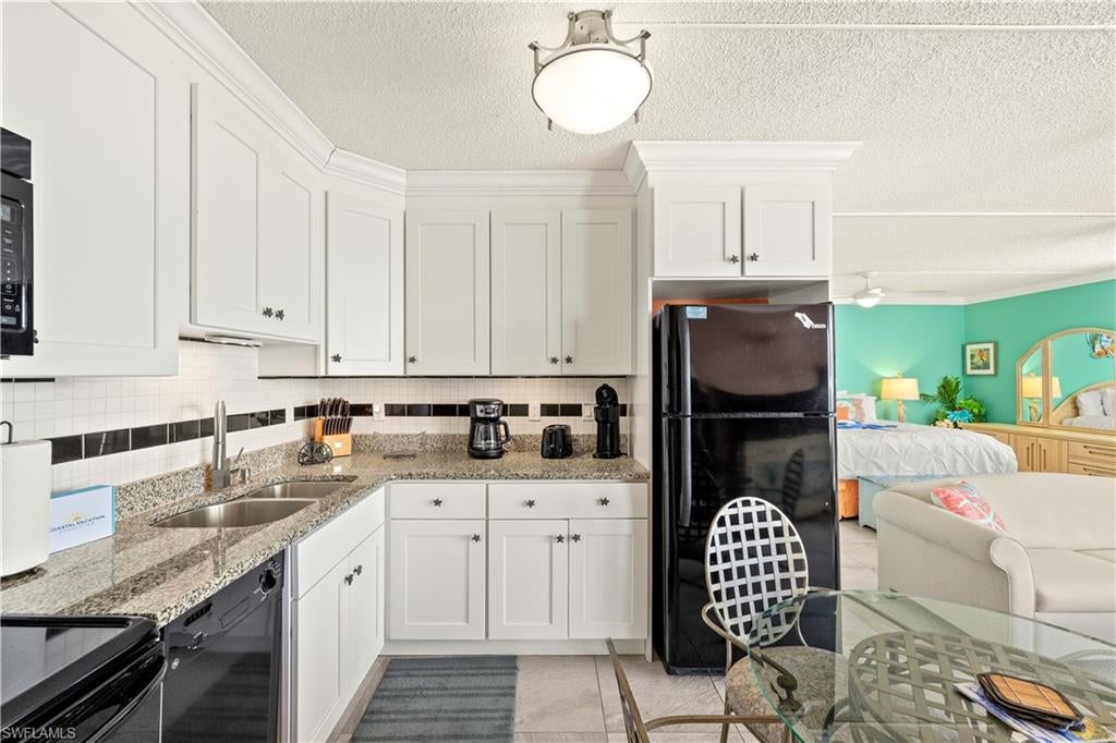 ESTERO BEACH AND TENNIS CLUB - Residential