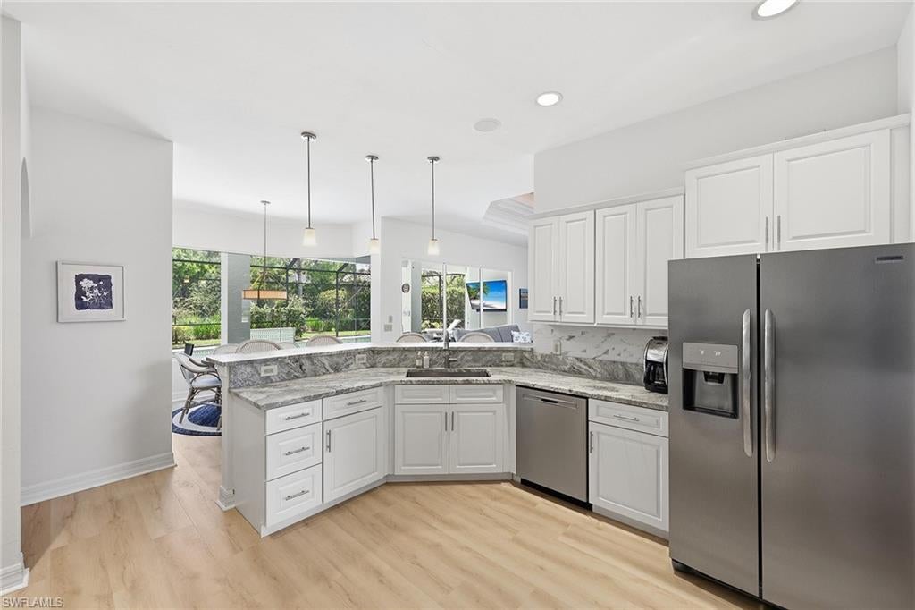 MULBERRY ROW - Residential Lease