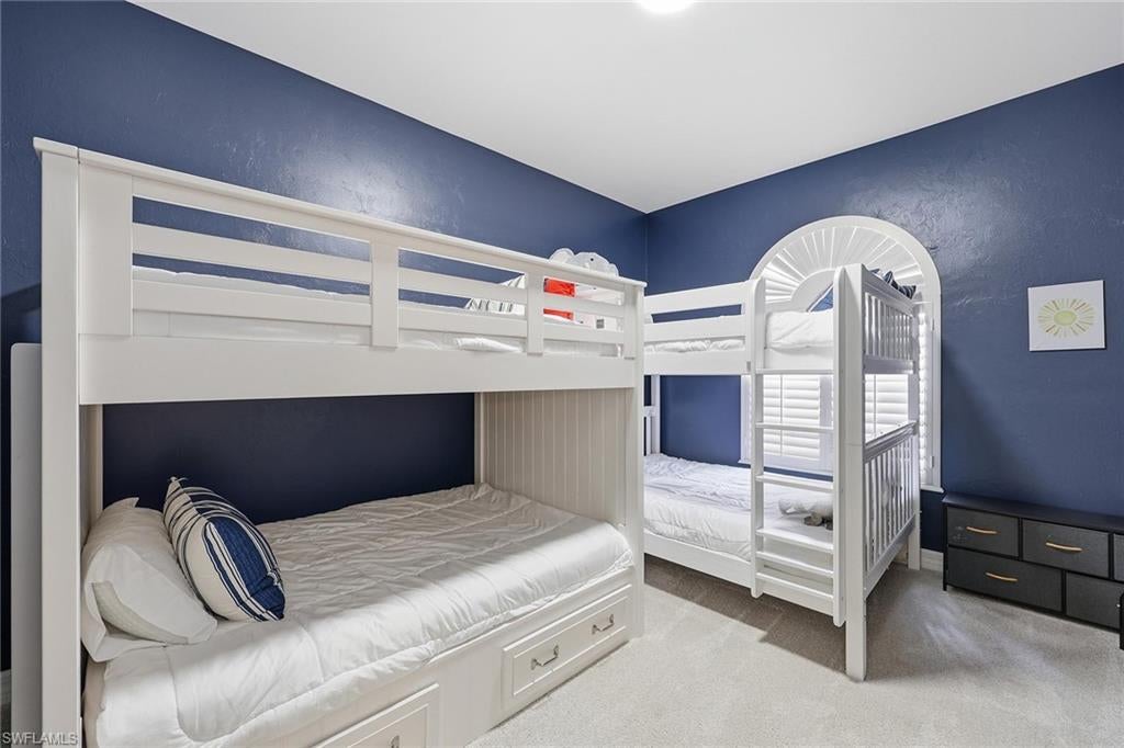 MULBERRY ROW - Residential Lease