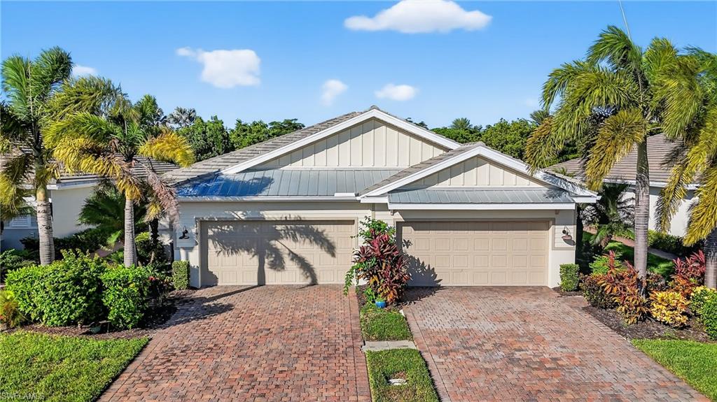 CORAL HARBOR - Residential