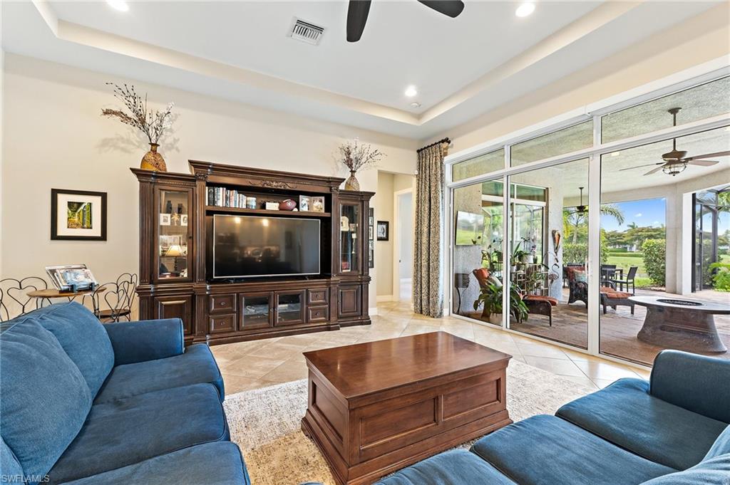 TORREY PINES - Residential
