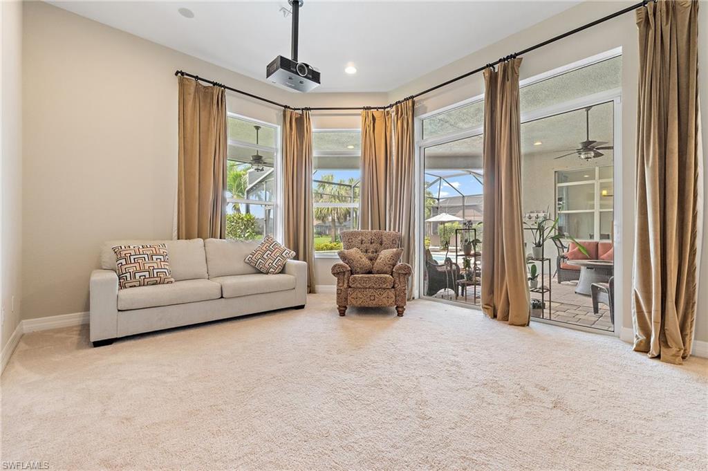 TORREY PINES - Residential
