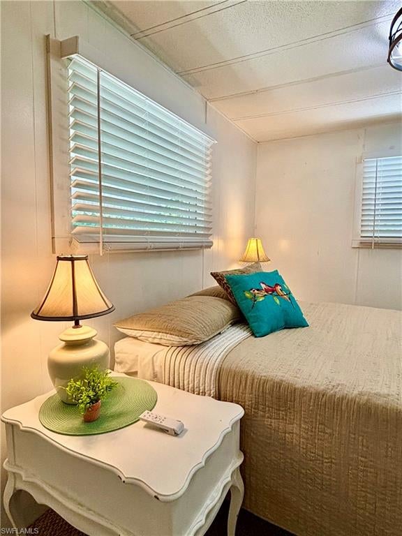 FOREST PARK MOBILE HOME - Residential