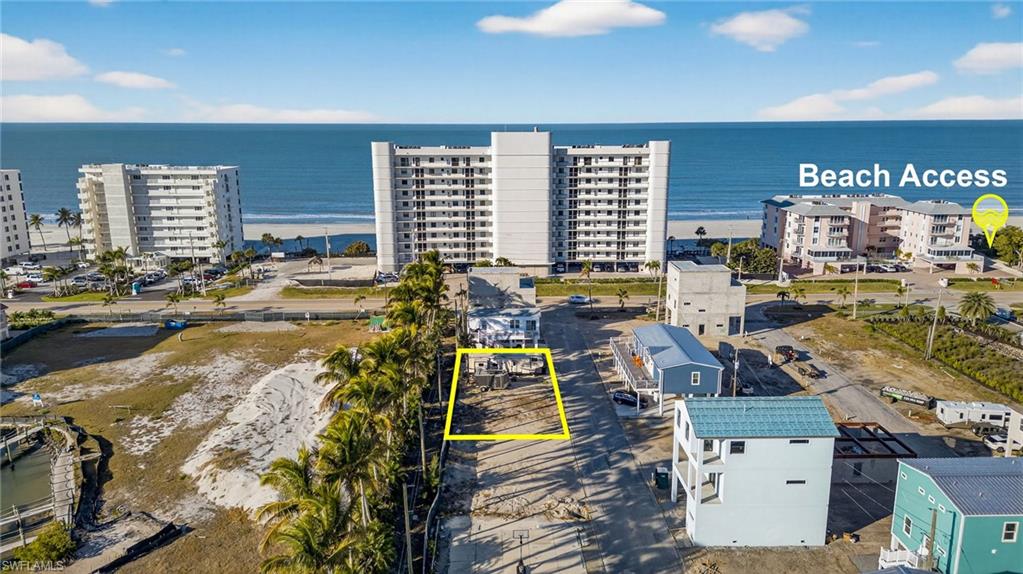 BONITA BEACH - Land