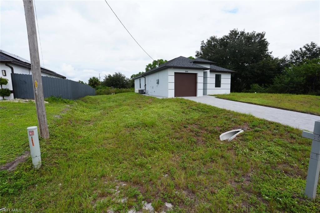 900 BUILDING - Residential