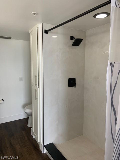 HIBISCUS POINTE - Residential Lease