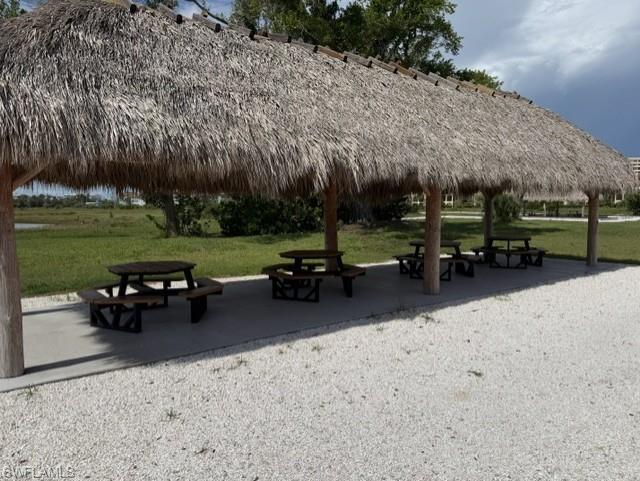 HIBISCUS POINTE - Residential Lease