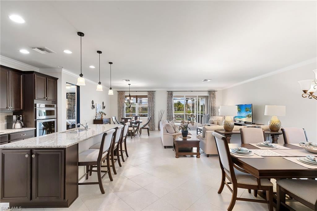 VERONA WALK - Residential
