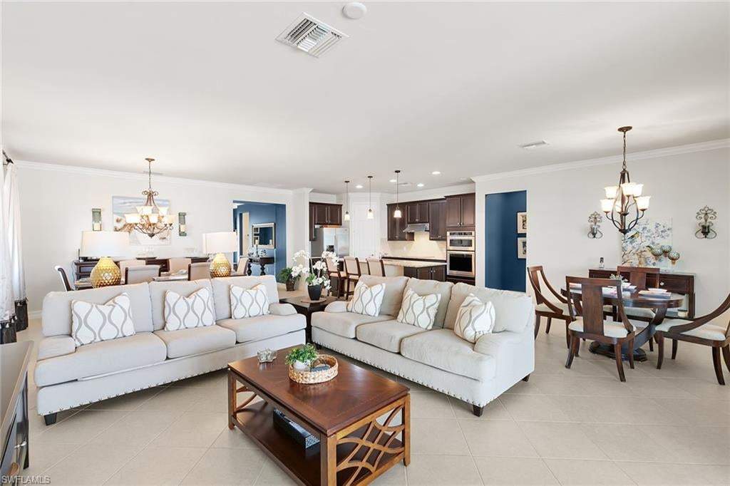 VERONA WALK - Residential