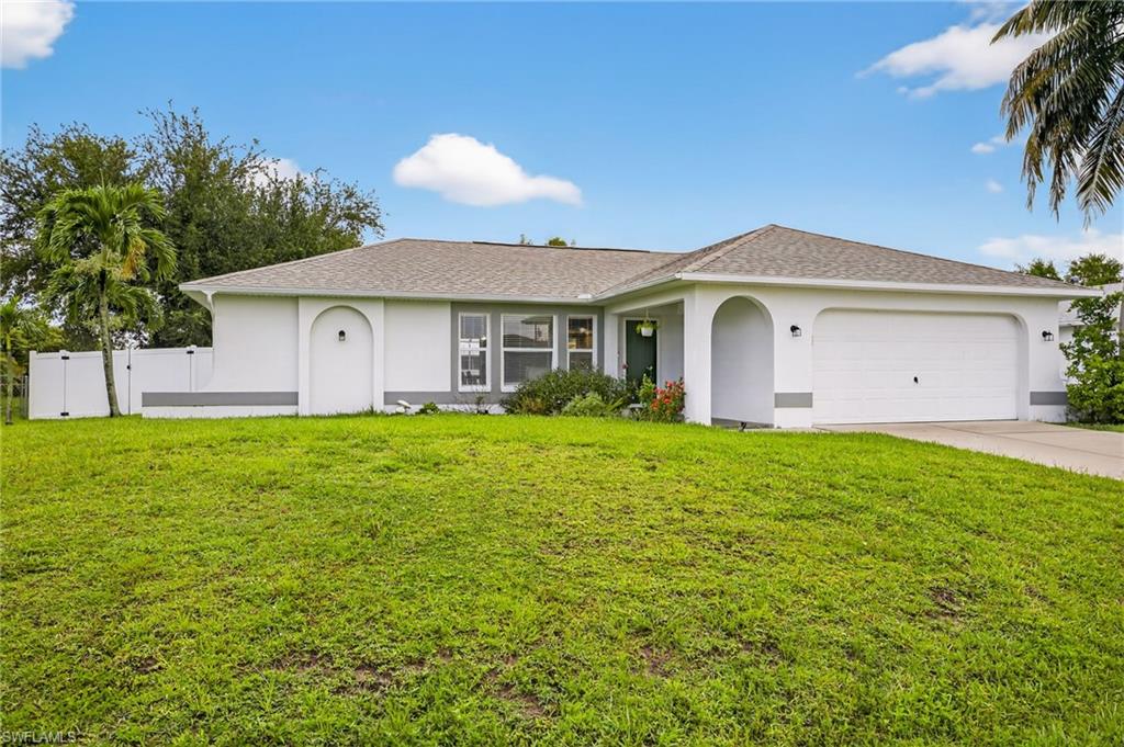 CAPE CORAL - Residential