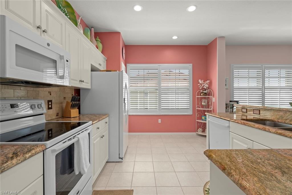 SANIBEL VIEW CONDO - Residential