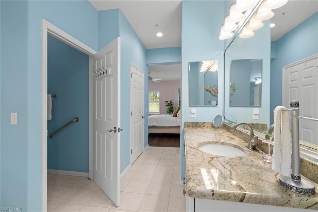 SANIBEL VIEW CONDO - Residential